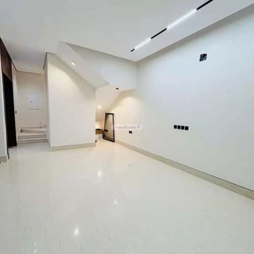 5 bedroom villa in Al Mahdiyyah 5