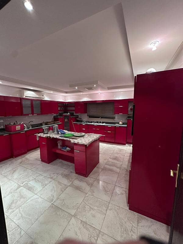 5 bedroom villa in Salah Ad Din, Riyadh 2