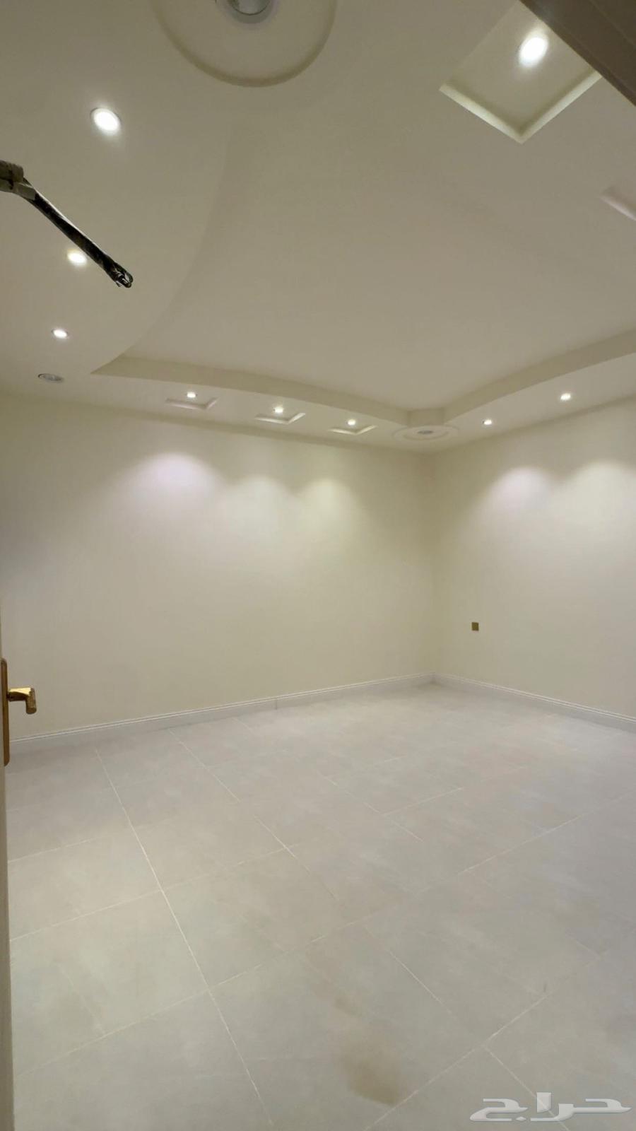 4 bedroom apartment in Wadi Jaleel 4