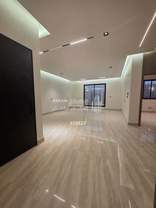 8 bedroom villa in Al Rimal 3