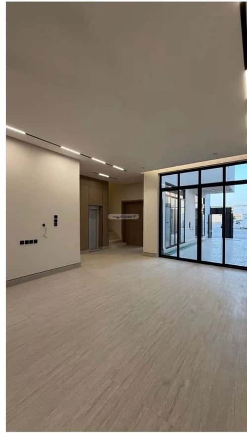 5 bedroom villa in Al Mahdiyyah 4