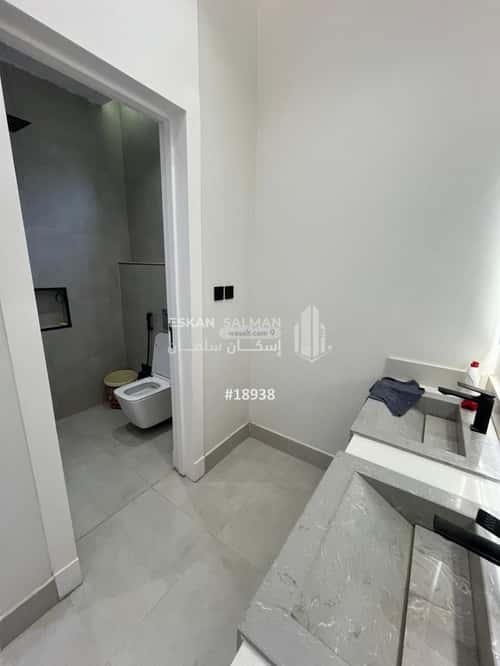 4 bedroom apartment in Al Wisam, Riyadh 7