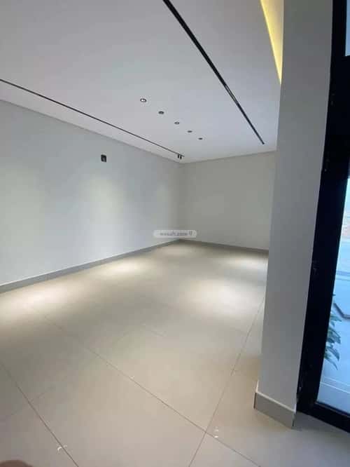 5 bedroom villa in Al Mahdiyyah 4