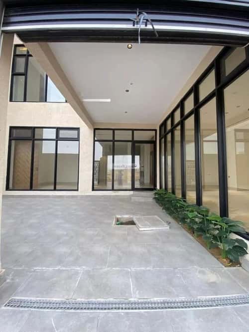5 bedroom villa in Al Mahdiyyah 5