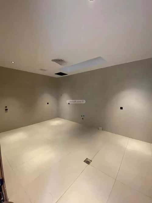 5 bedroom villa in Al Mahdiyyah 4