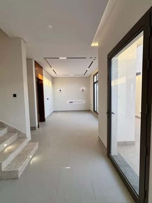 5 bedroom villa in Al Mahdiyyah 5