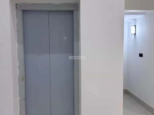 4 bedroom villa in Al Mahdiyyah 2