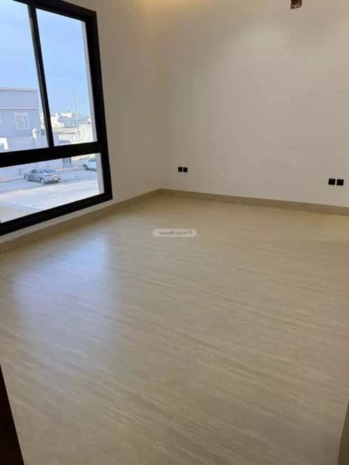 5 bedroom villa in Dhahrat Laban 3