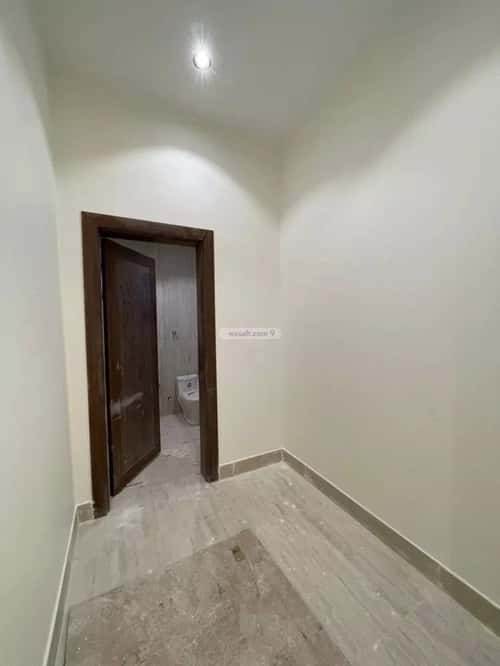 5 bedroom villa in Dhahrat Laban 13