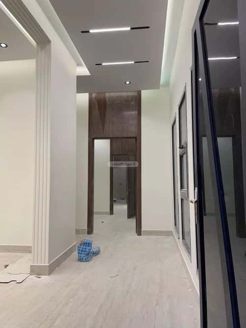 5 bedroom villa in Dhahrat Laban 11