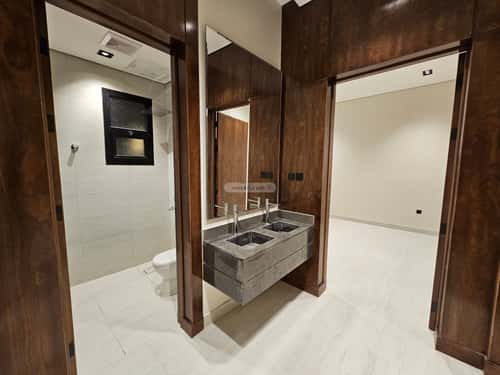 5 bedroom floor in Al Munsiyah 2