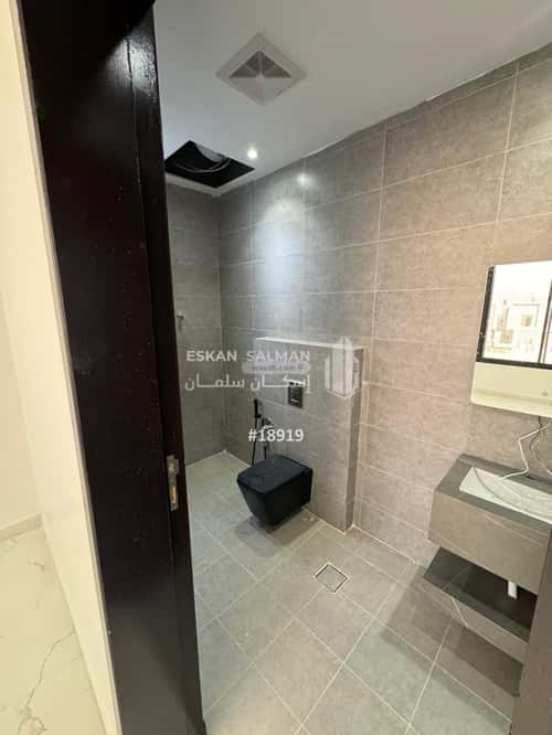 5 bedroom floor in Al Nadwah 2