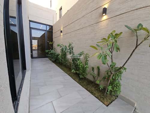 5 bedroom villa in Al Rimal 2