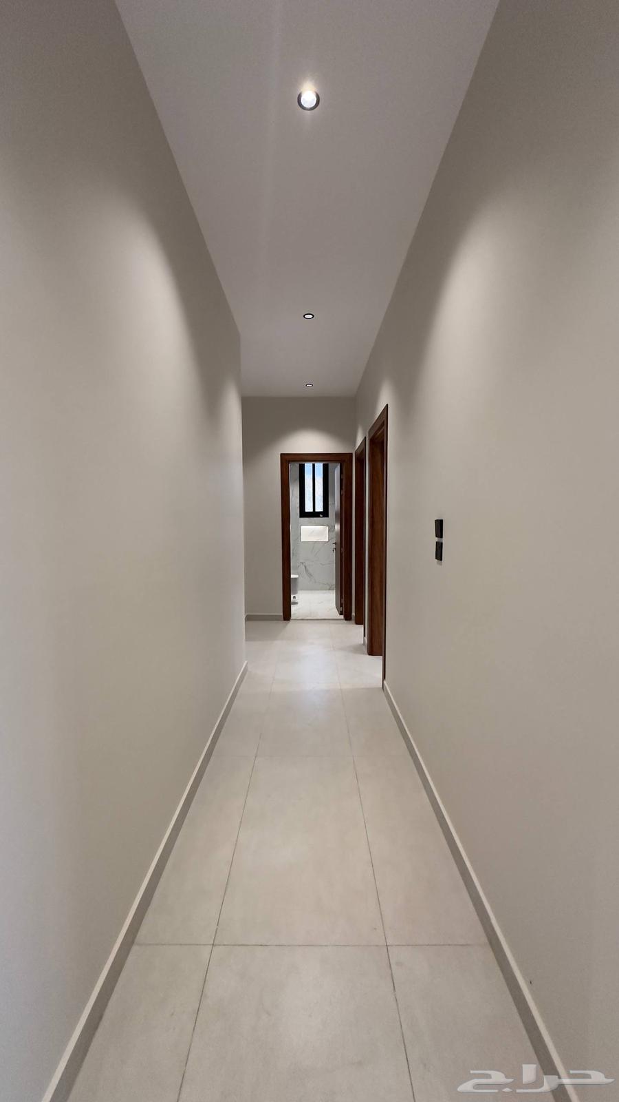 5 bedroom apartment in Batha Quraysh 2