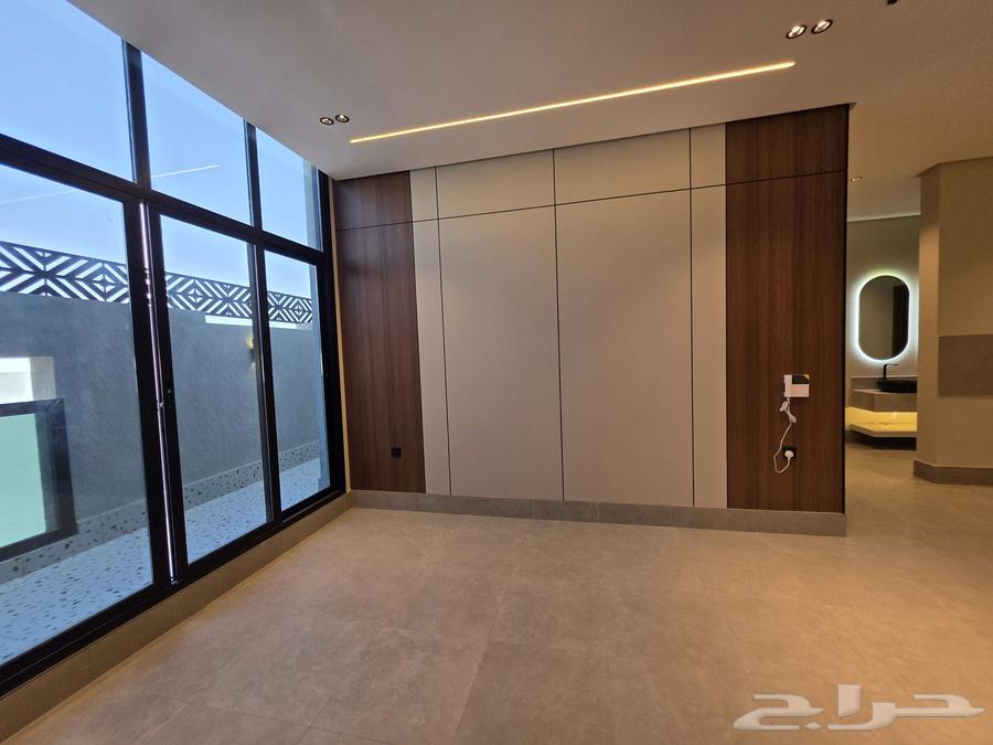 4 bedroom apartment in Wali Al Ahd 15