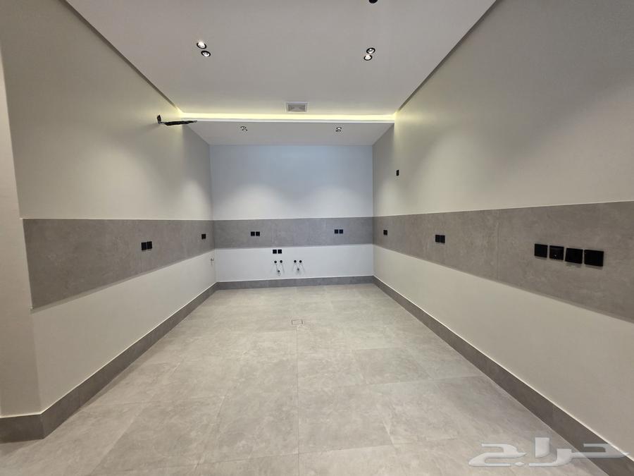 4 bedroom apartment in Wali Al Ahd 19