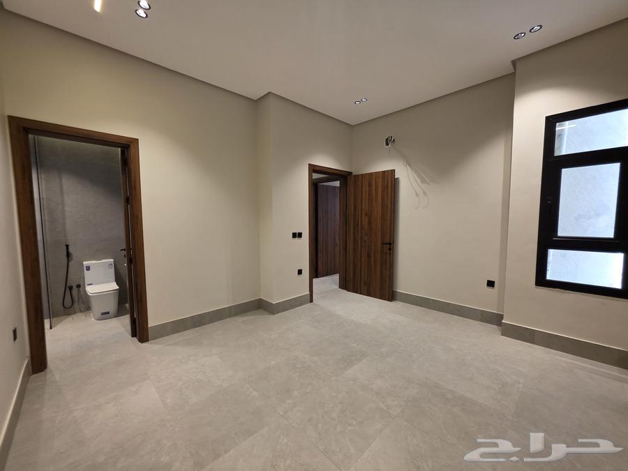 4 bedroom apartment in Wali Al Ahd 24