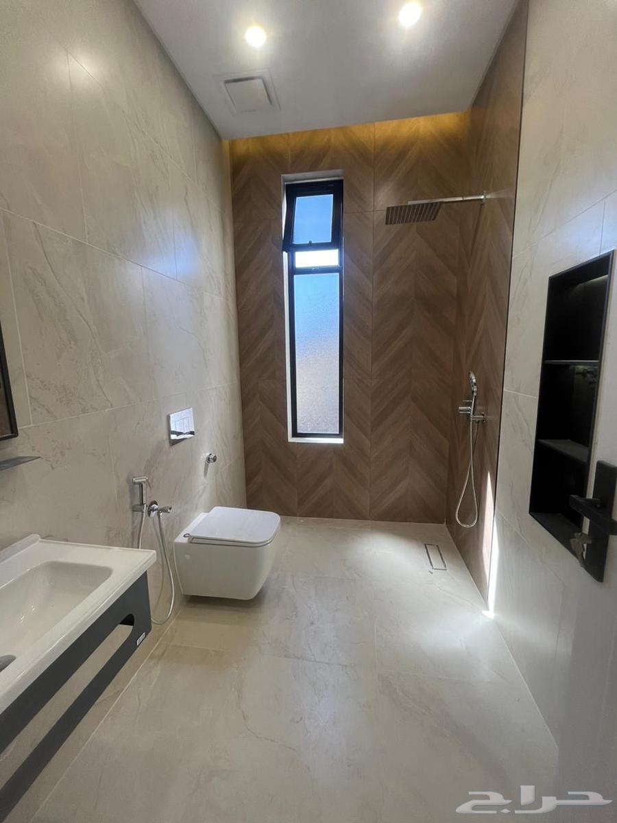 6 bedroom apartment in Al Umrah Al Jadidah 16