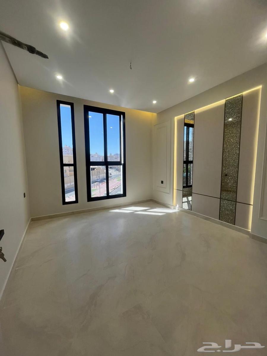 6 bedroom apartment in Al Umrah Al Jadidah 10