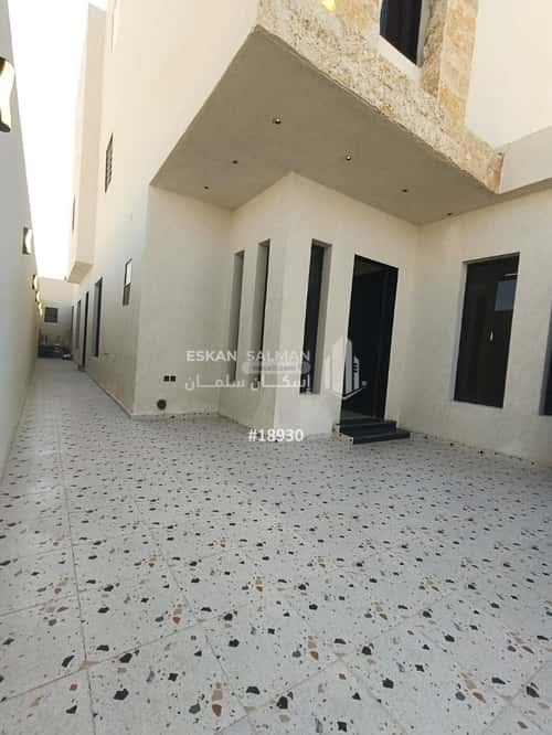 7 bedroom floor in Al Wisam 3
