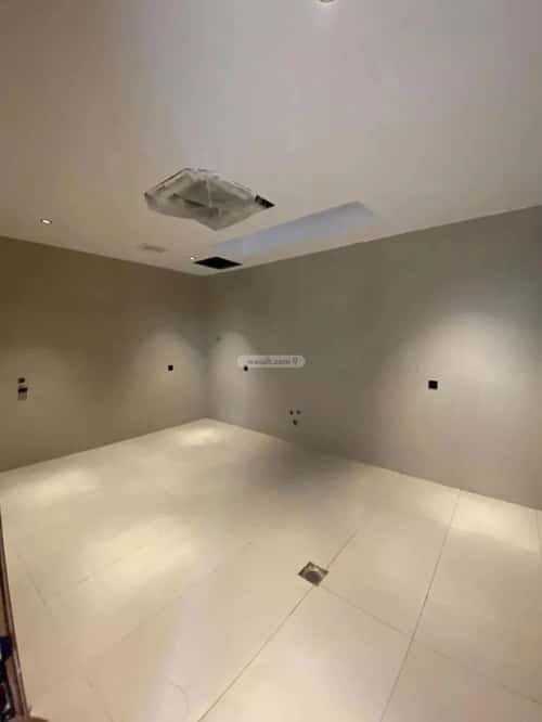 5 bedroom villa in Al Mahdiyyah 4