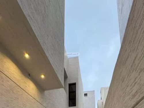 5 bedroom villa in Al Mahdiyyah 6