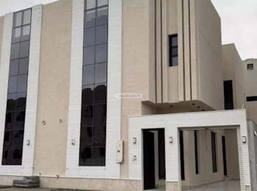 5 bedroom villa in Al Mahdiyyah 8