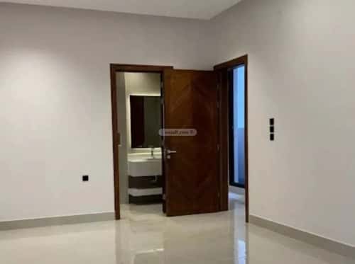 5 bedroom villa in Al Mahdiyyah 2