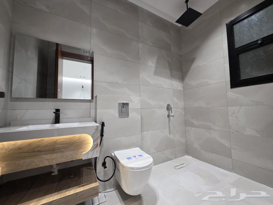 6 bedroom apartment in Al Shawqiyyah 11