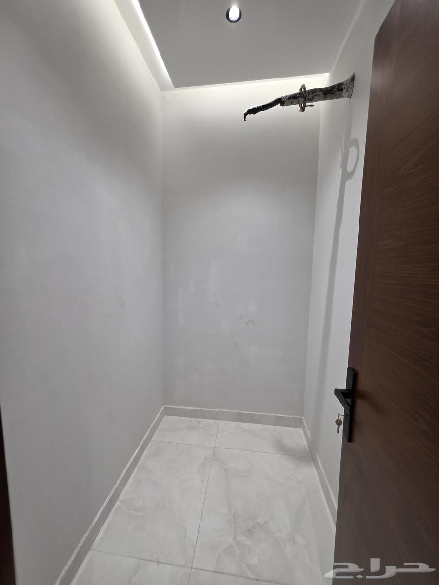 6 bedroom apartment in Al Shawqiyyah 14