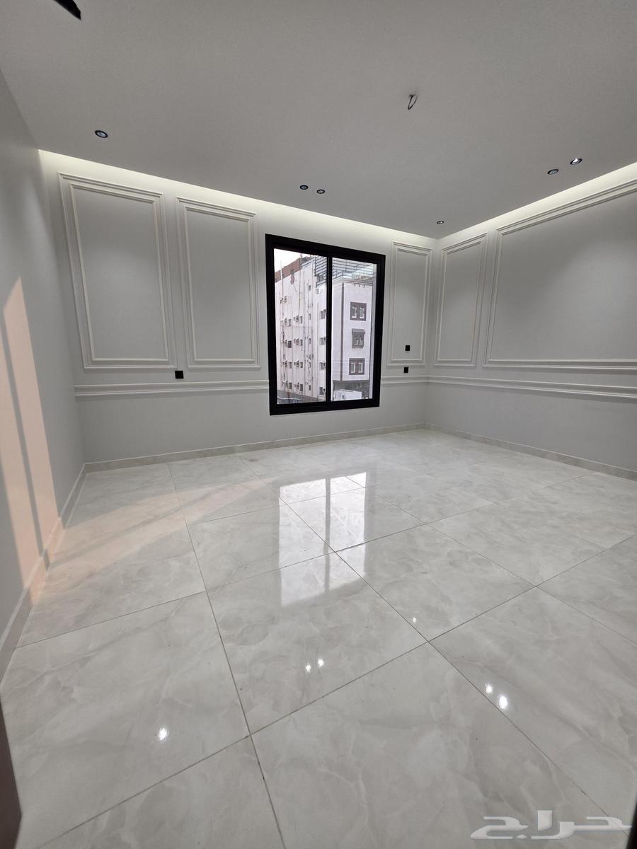 6 bedroom apartment in Al Shawqiyyah 3
