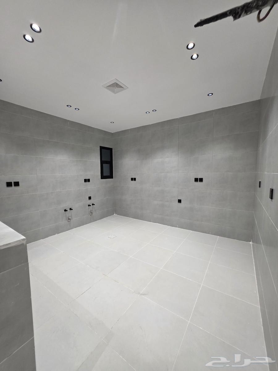 6 bedroom apartment in Al Shawqiyyah 8