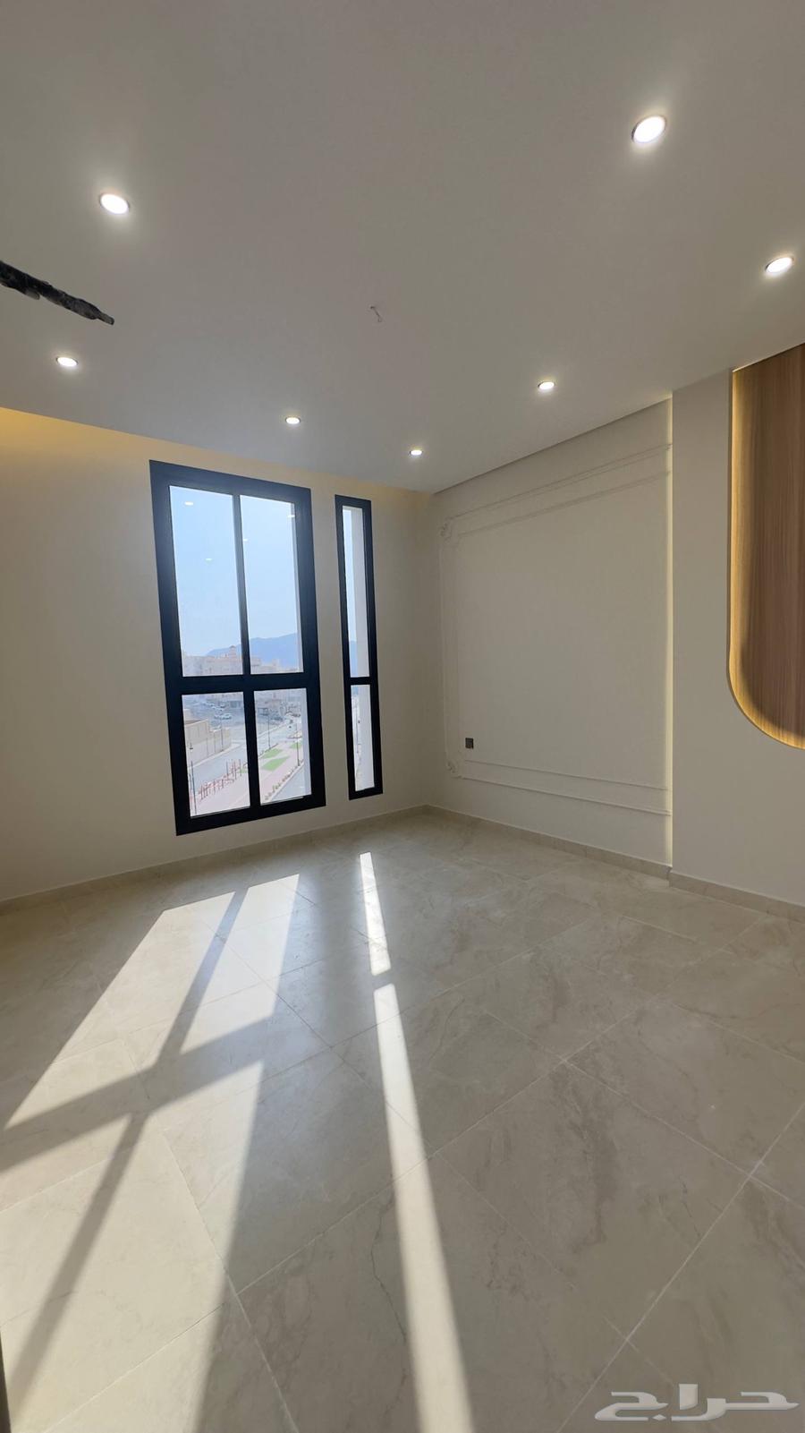 5 bedroom apartment in Al Salamah 22