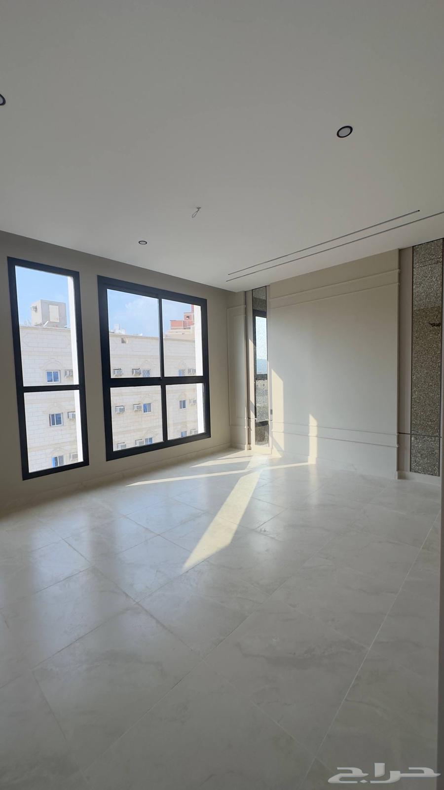 5 bedroom apartment in Al Salamah 24