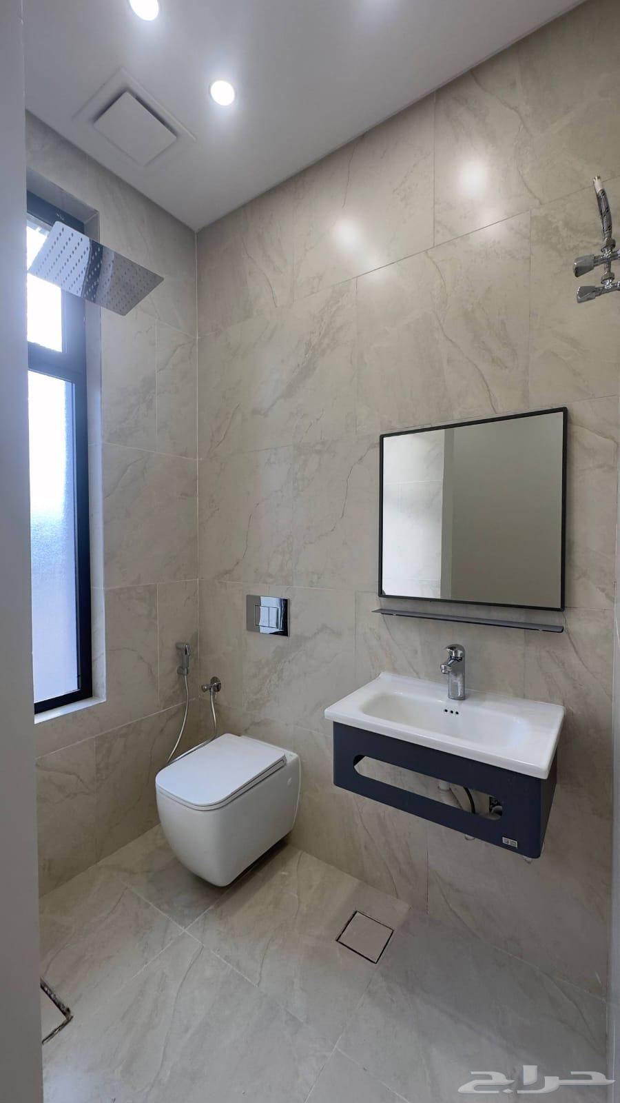 5 bedroom apartment in Al Salamah 29