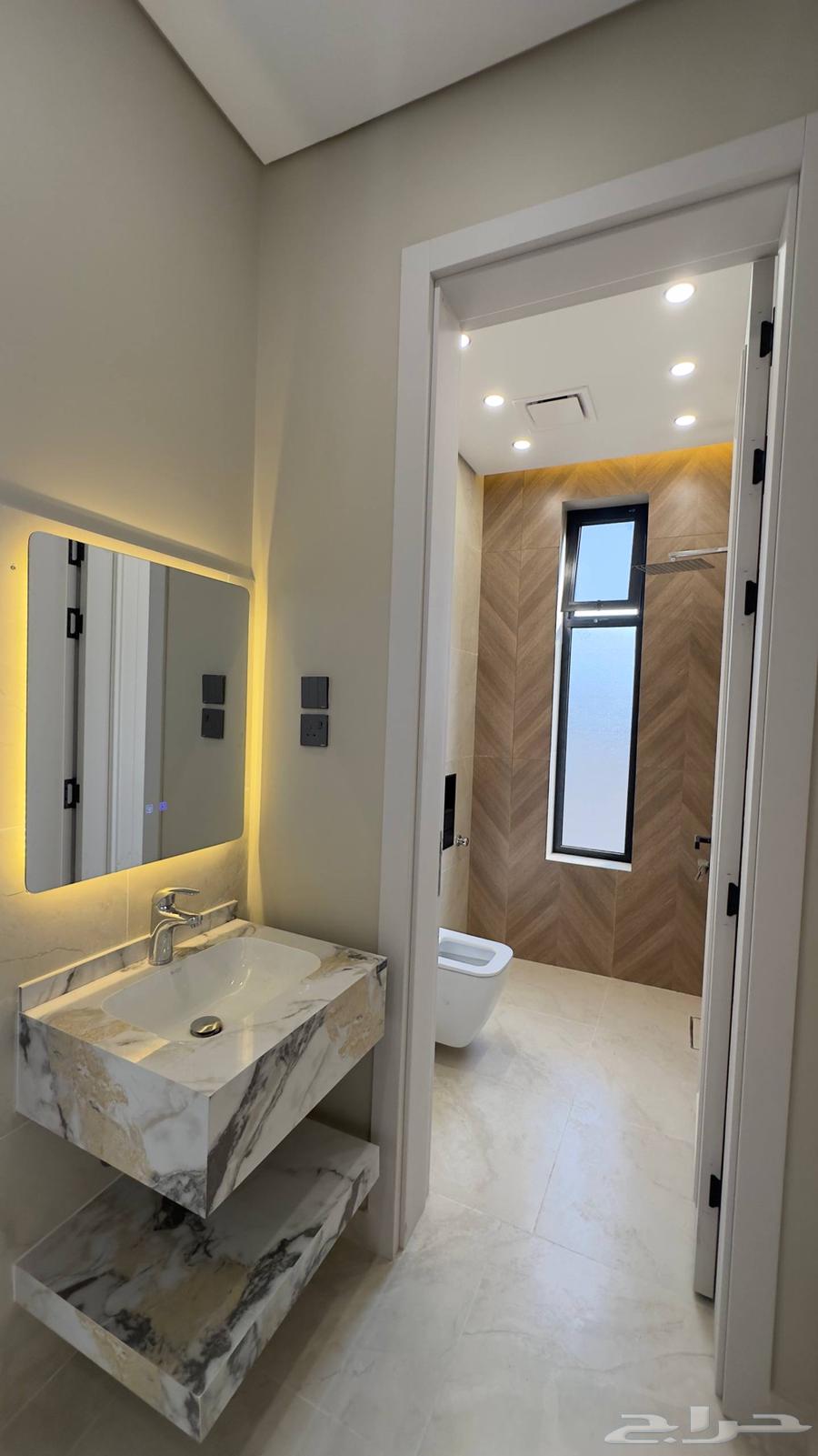 5 bedroom apartment in Al Salamah 10