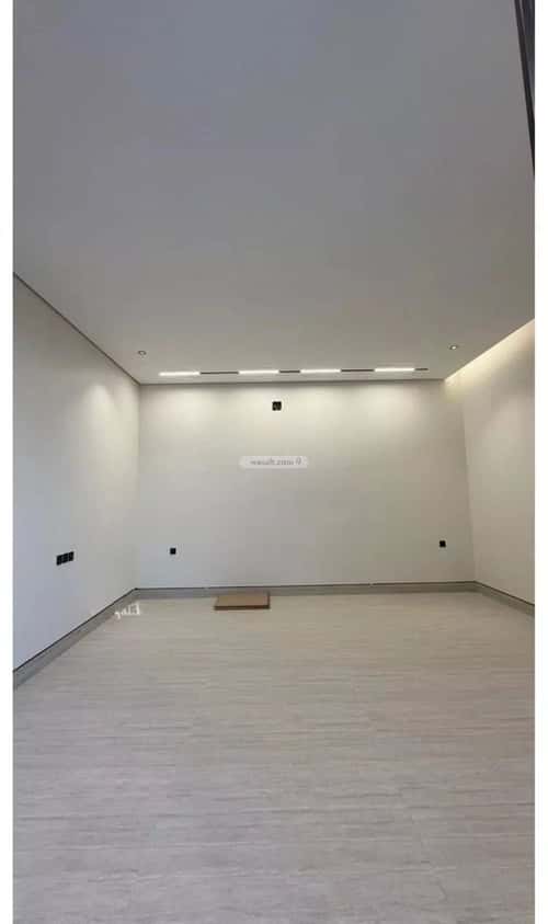 5 bedroom villa in Al Mahdiyyah 4