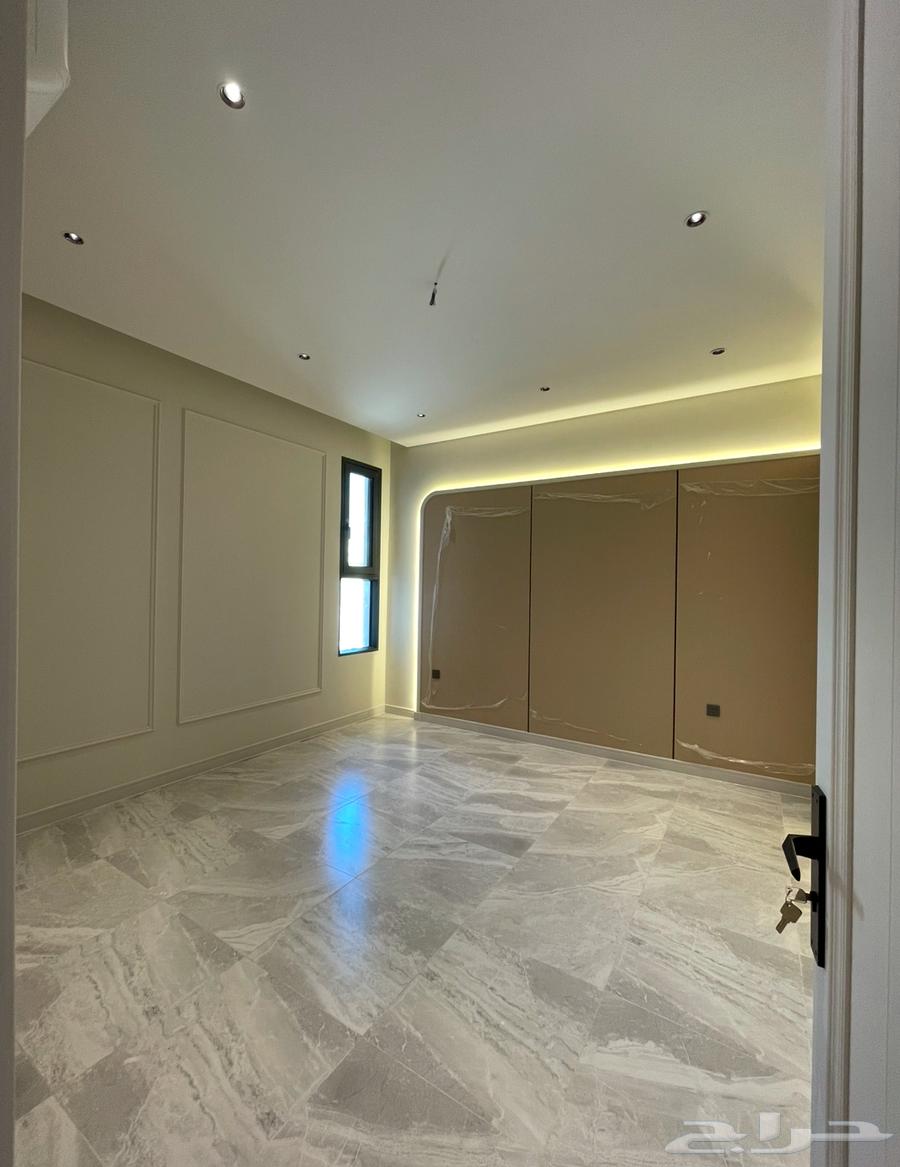 5 bedroom apartment in Al Khadra 6