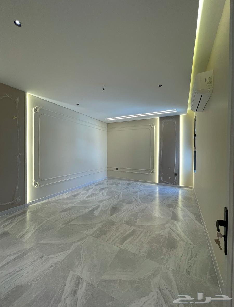 5 bedroom apartment in Al Khadra 7