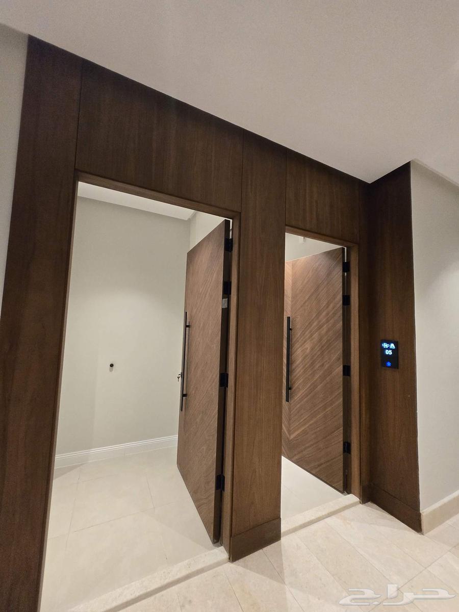 5 bedroom apartment in Batha Quraysh 2