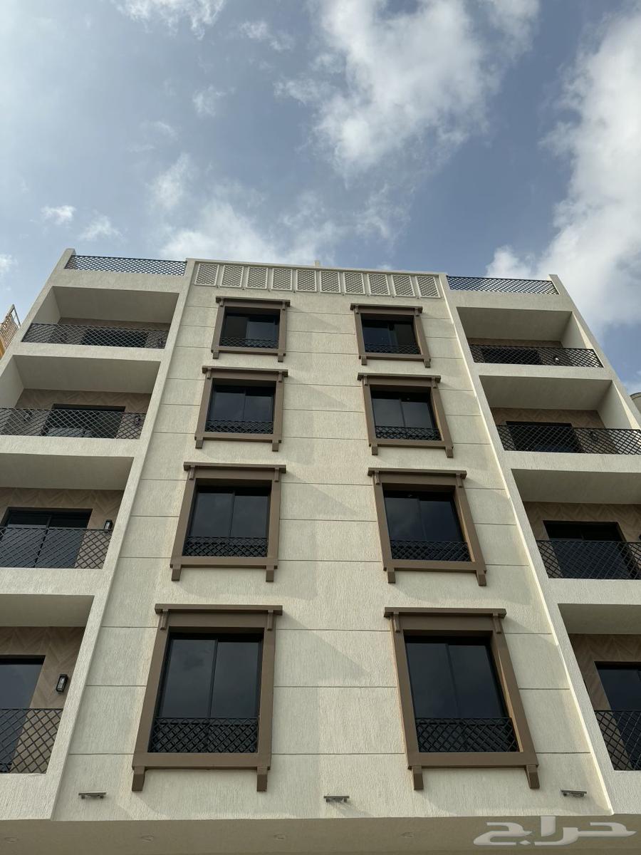 5 bedroom apartment in Batha Quraysh 11