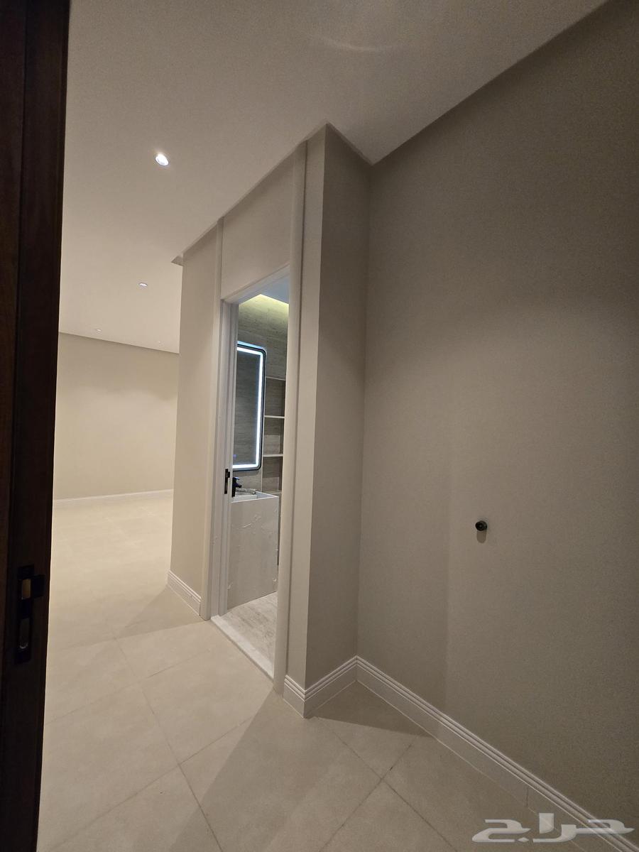 5 bedroom apartment in Batha Quraysh 3