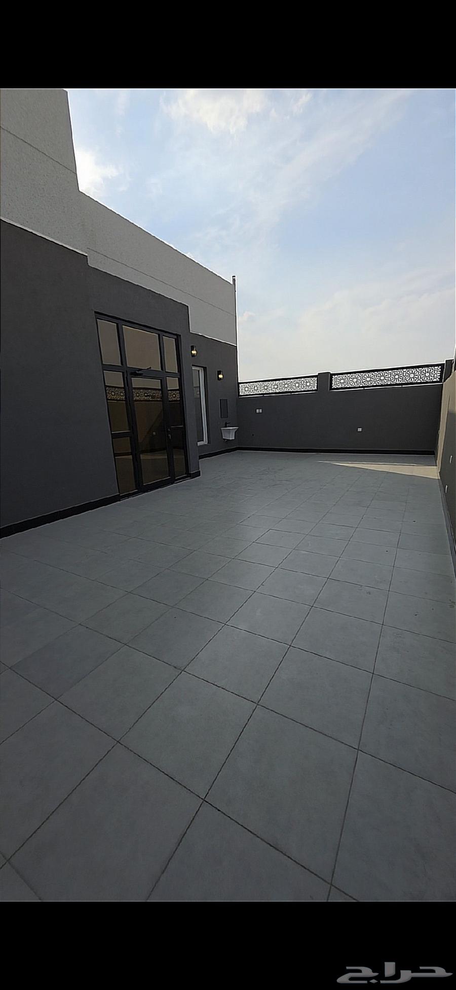 6 bedroom apartment in King Fahd 2