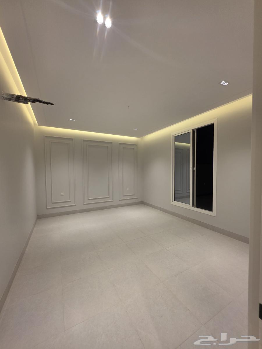 6 bedroom apartment in King Fahd 11
