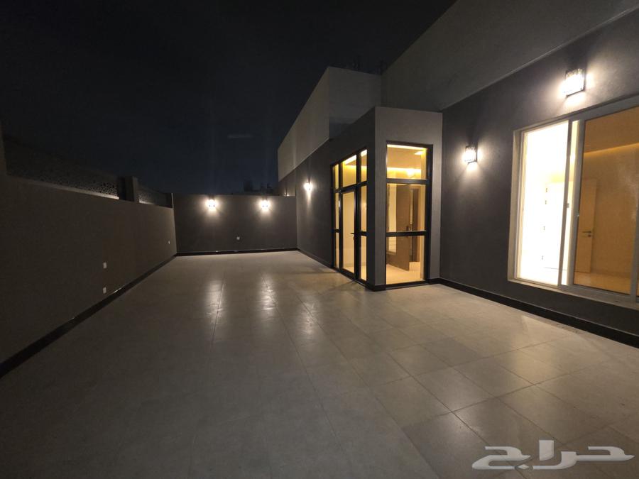 6 bedroom apartment in King Fahd 22