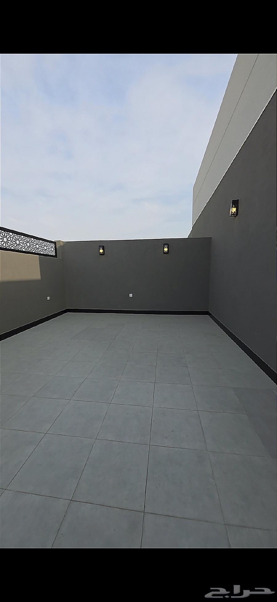 6 bedroom apartment in King Fahd 4