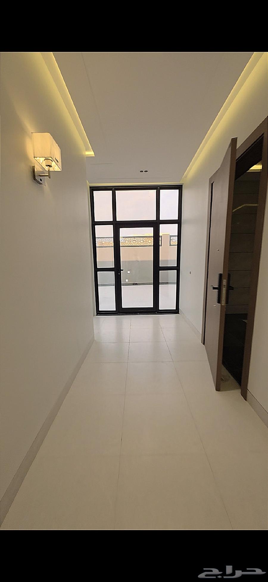 6 bedroom apartment in King Fahd 7