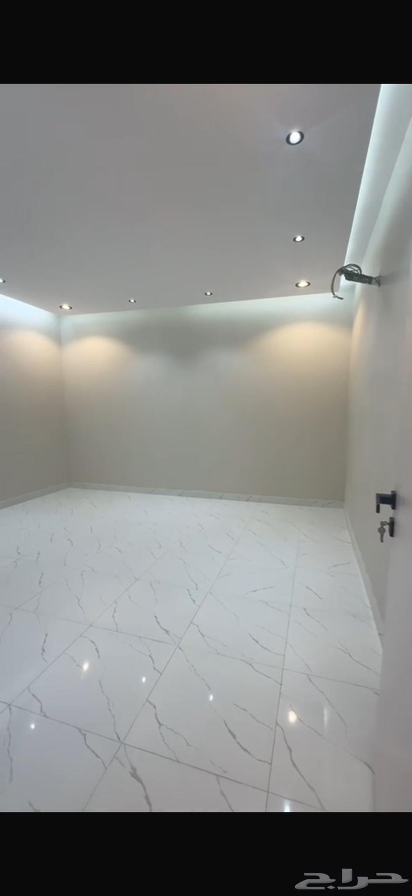 16 bedroom apartment in Al Sharayea 18