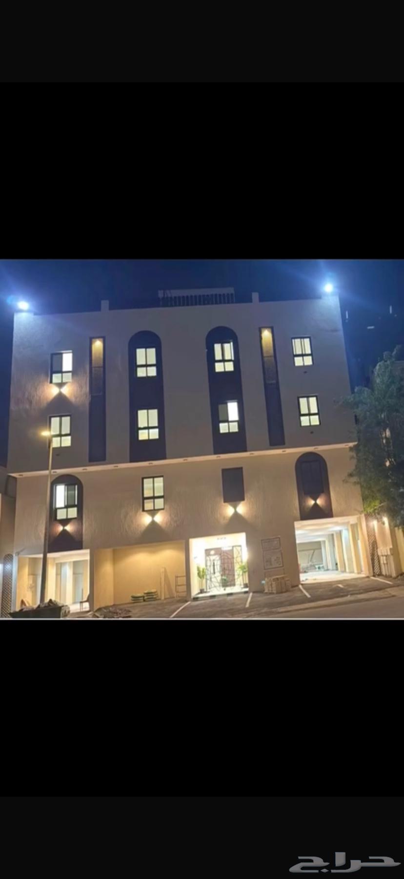 16 bedroom apartment in Al Sharayea 3