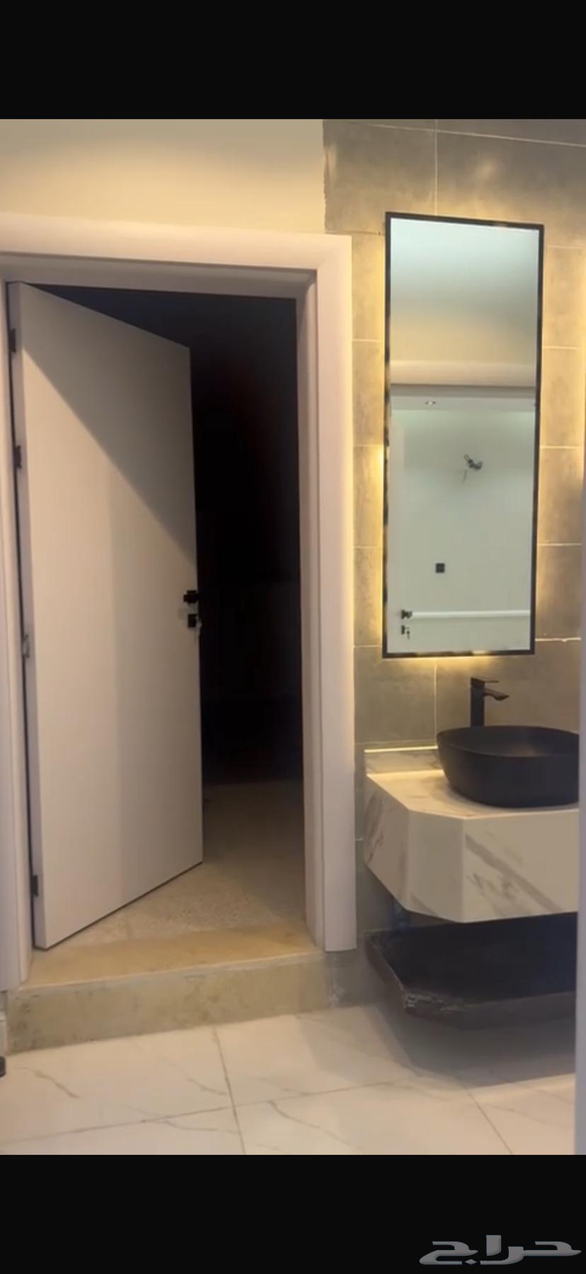 16 bedroom apartment in Al Sharayea 22